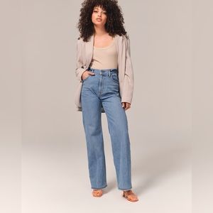 Abercrombie High Rise 90s Relaxed Jean